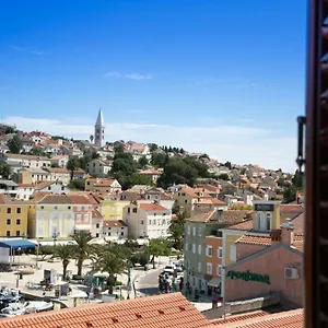 Apartment Buga In Center Of 