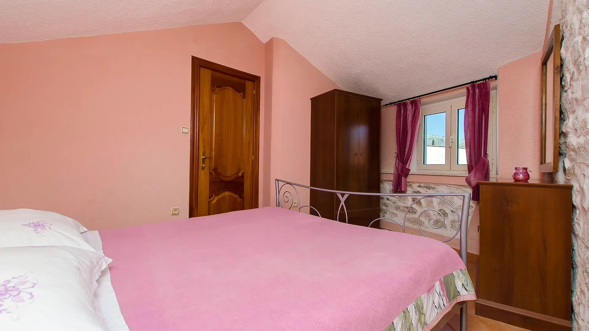 Bed & Breakfast Palace Derossi Trogir