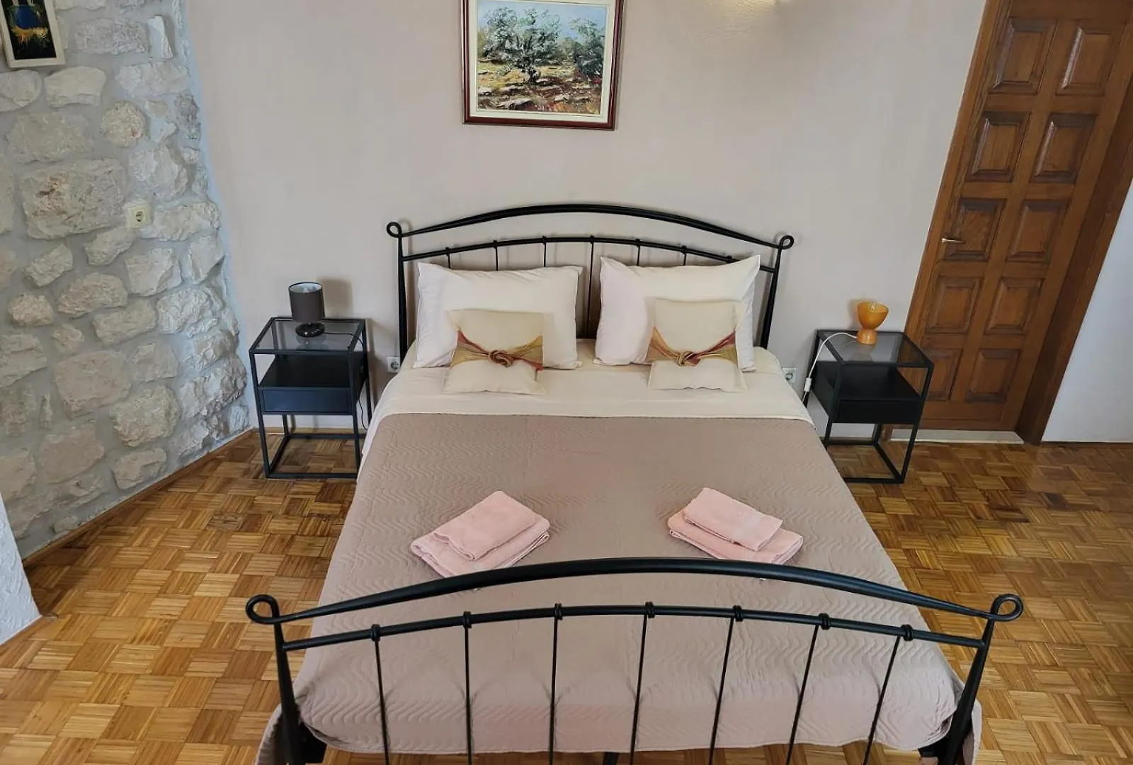 *** Nocleg ze śniadaniem Palace Derossi Trogir Chorwacja